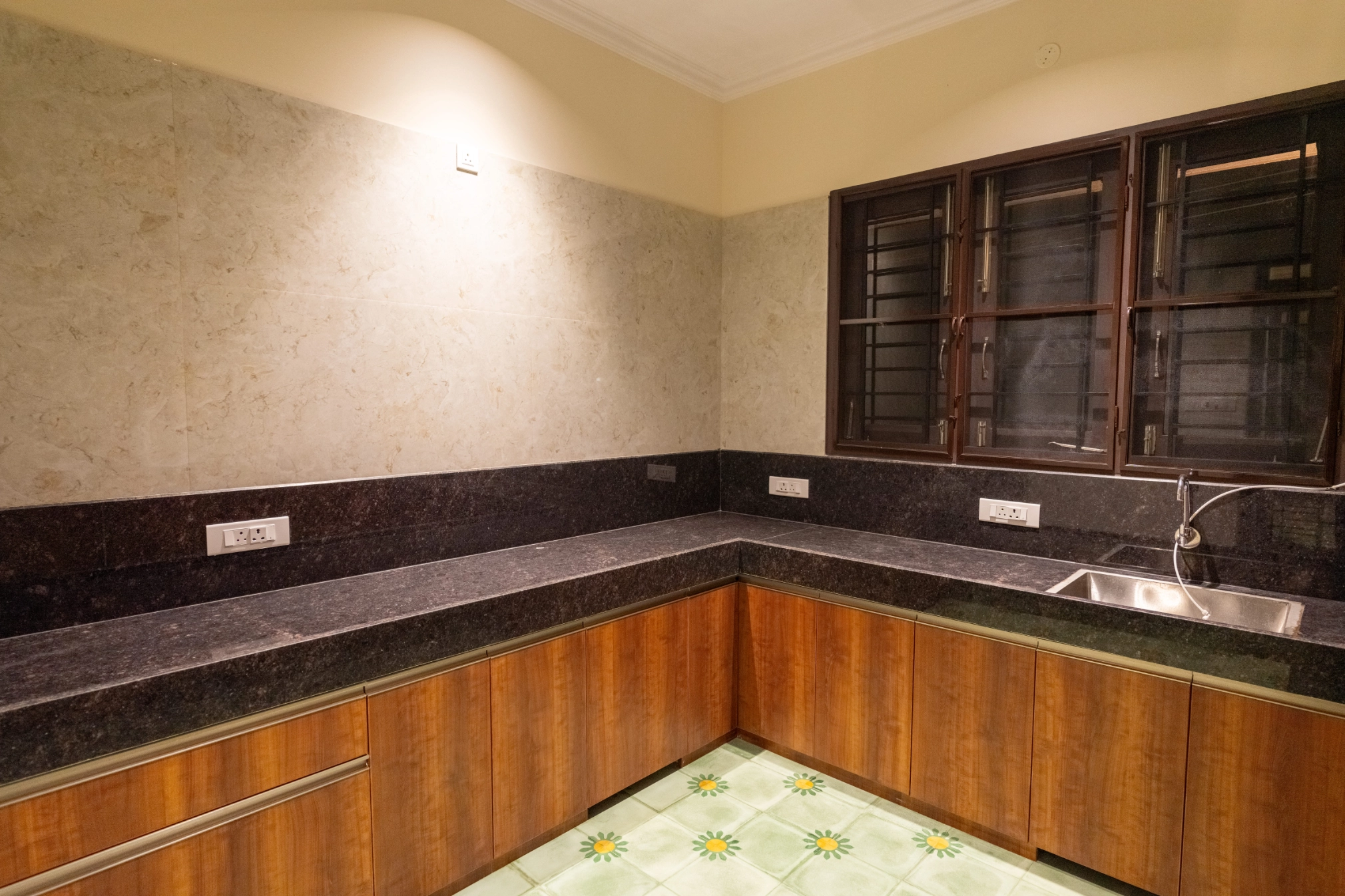 Modern kitchen for family villa stay in Kumbakonam