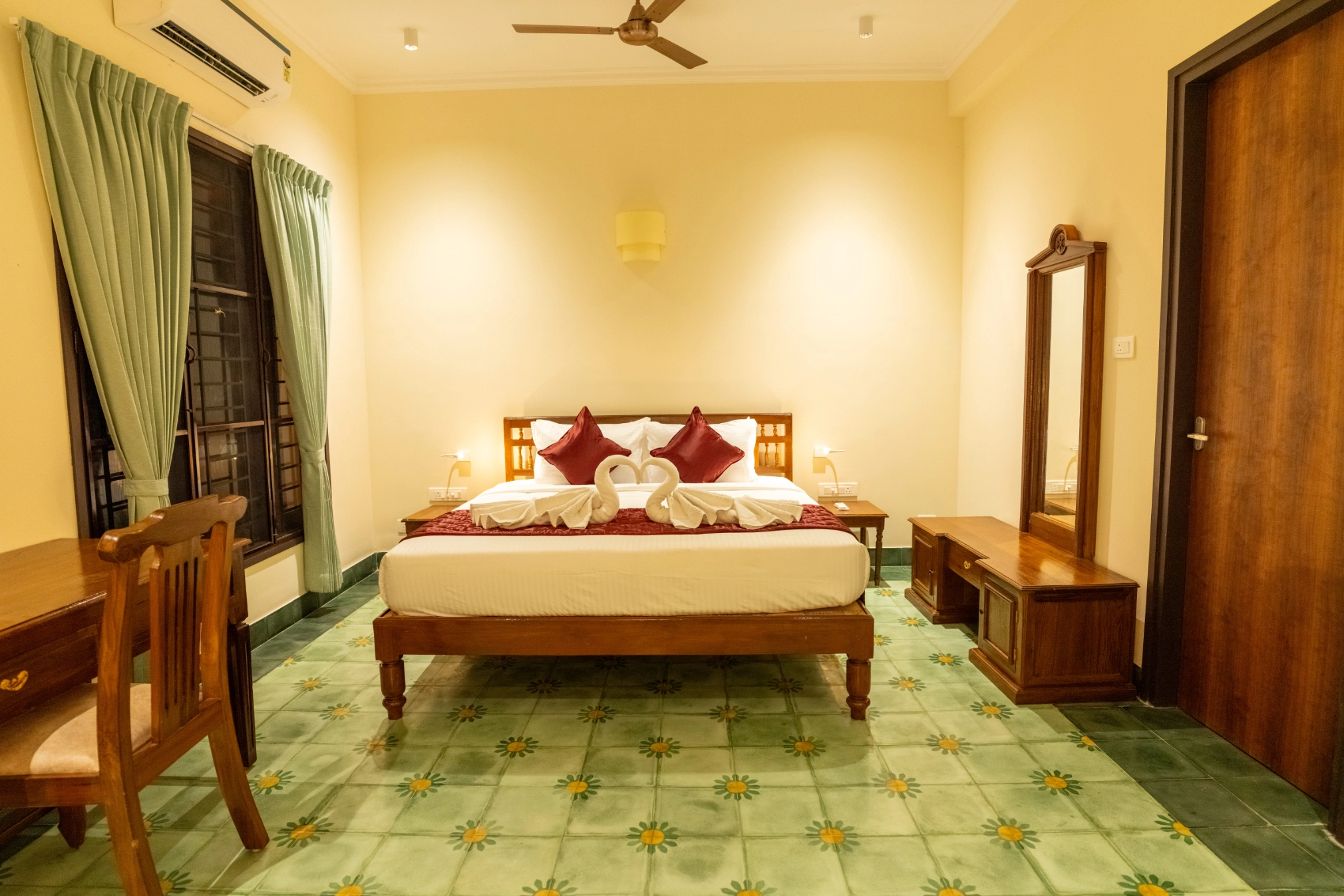 Premium family suite at Nadhima Heritage Villas near Kumbakonam