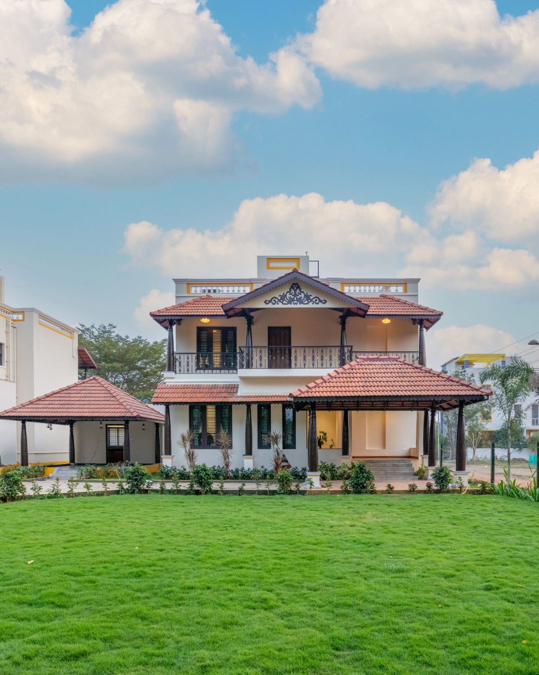 Front view of Nadhima Heritage Villas in Maruthanallur